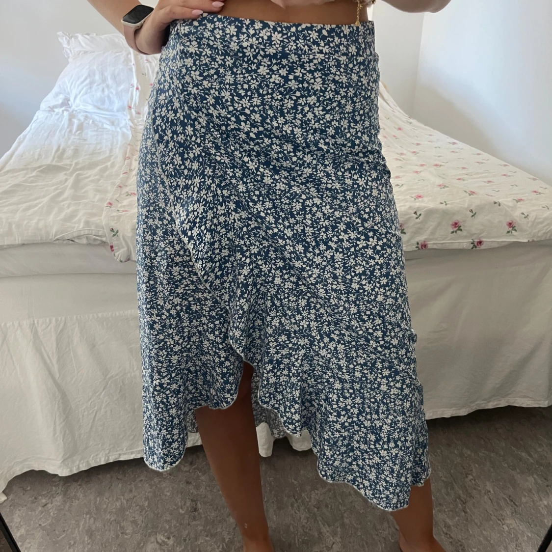 Blommig omlottkjol - 90