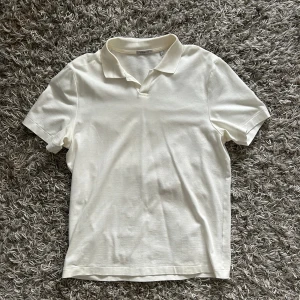 Pike  - Snygg pike till sommaren | märket bläck | strl M | nypris (799) mitt pris 200 