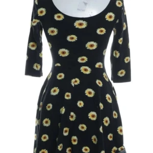 Sparkle & fade blommig svart klänning strl S - Sparkle & fade blommig svart klänning strl S