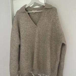 Stickad tröja - Stickad tröja från hm🤍