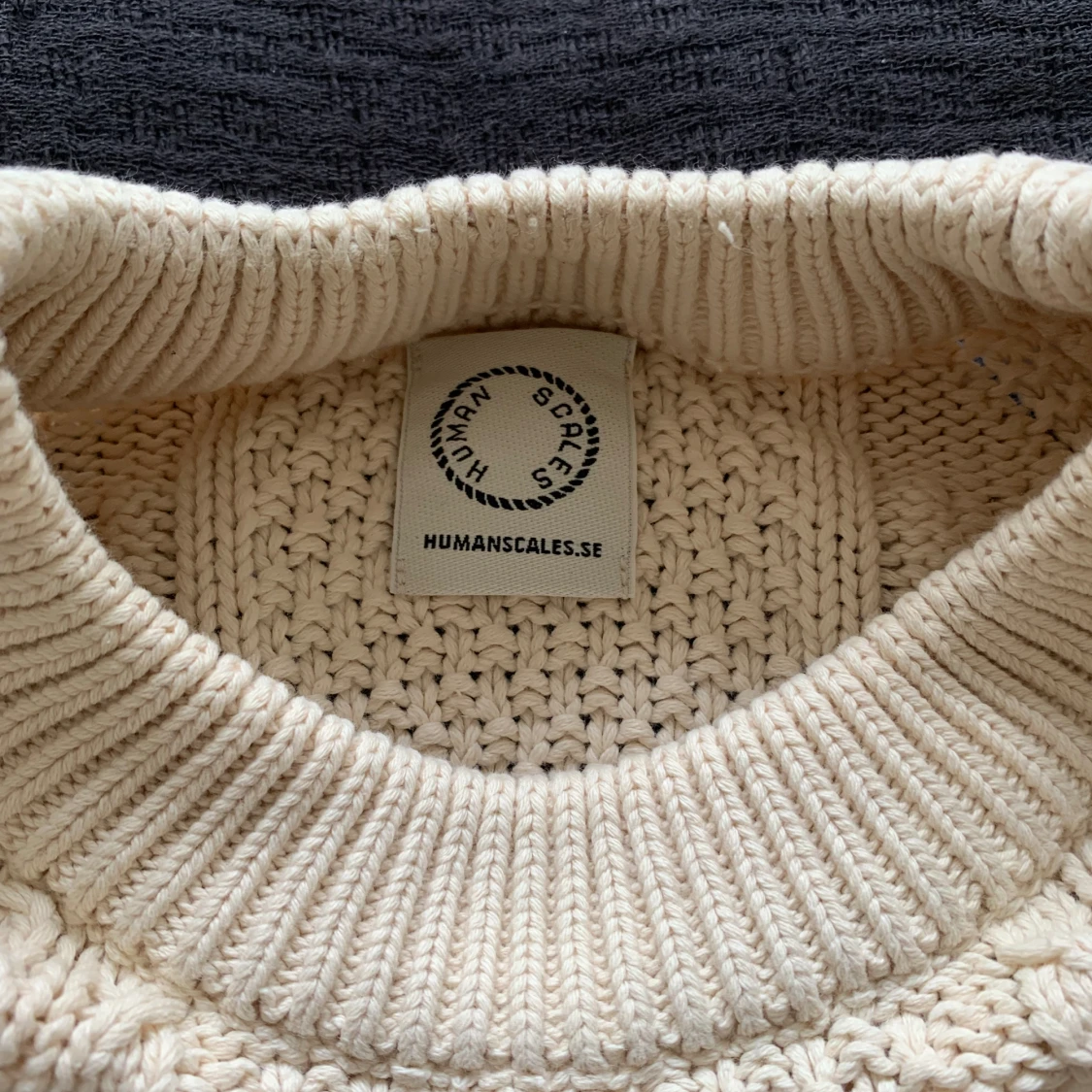 Finstickade Tröjor Från Human Scales (M) - 93