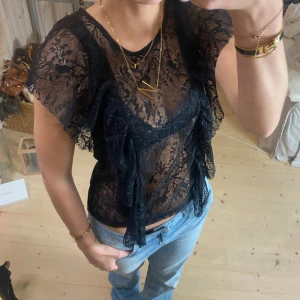 Spets topp - SUPER snygg topp! 