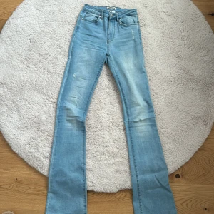 Only tall bootcut jeans - Jättefina only tall jeans i bra skick