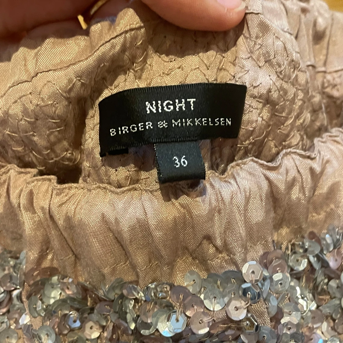 Festlig topp från NIGHT - 91