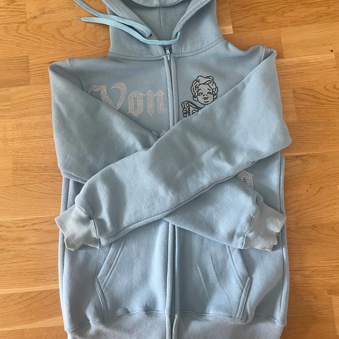 Ljusblå zipper  - 90