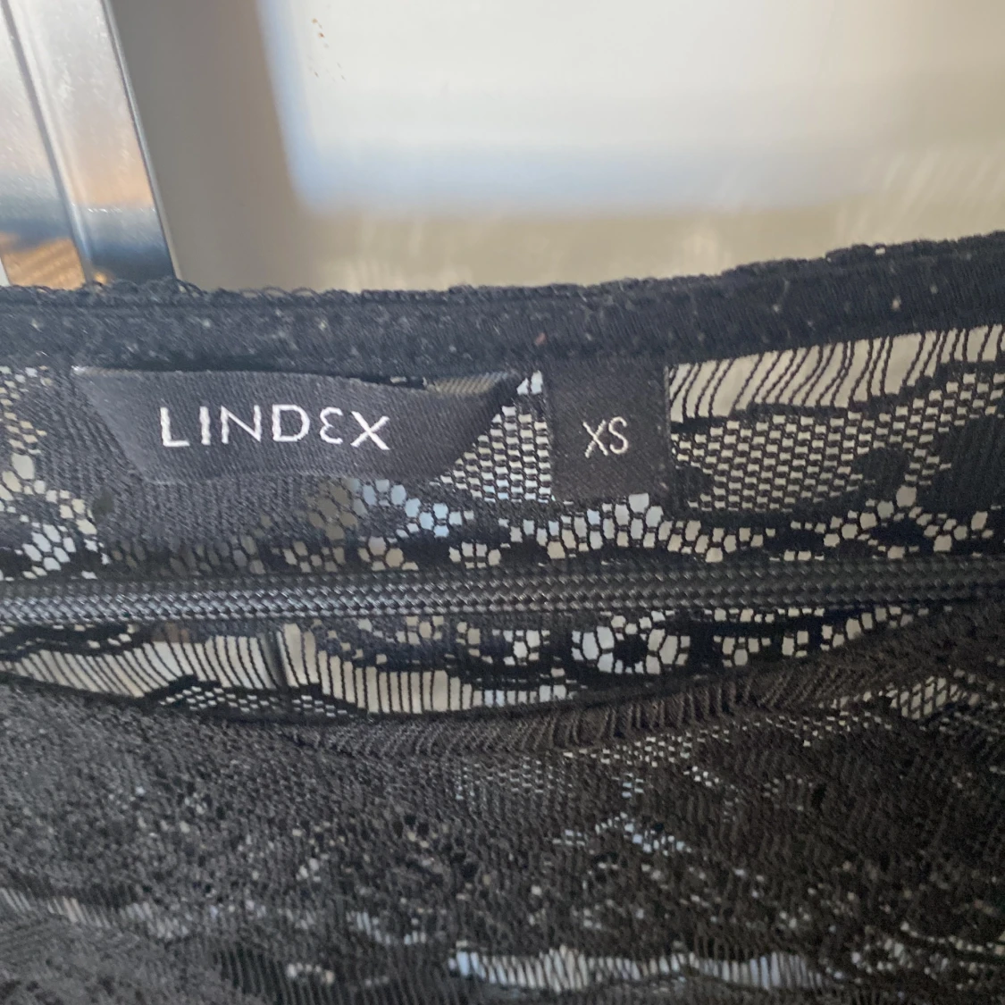 Fin svart spetströja ifrån Lindex! - 92