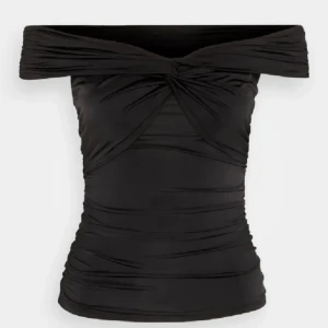 Topp - Så snygg festtopp som knappt är använd💕