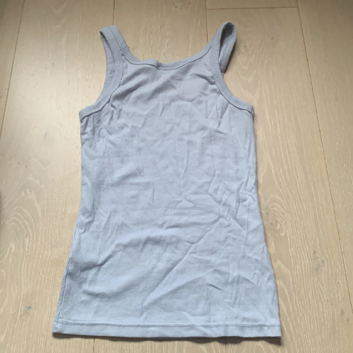 Ribbat blått linne - 91