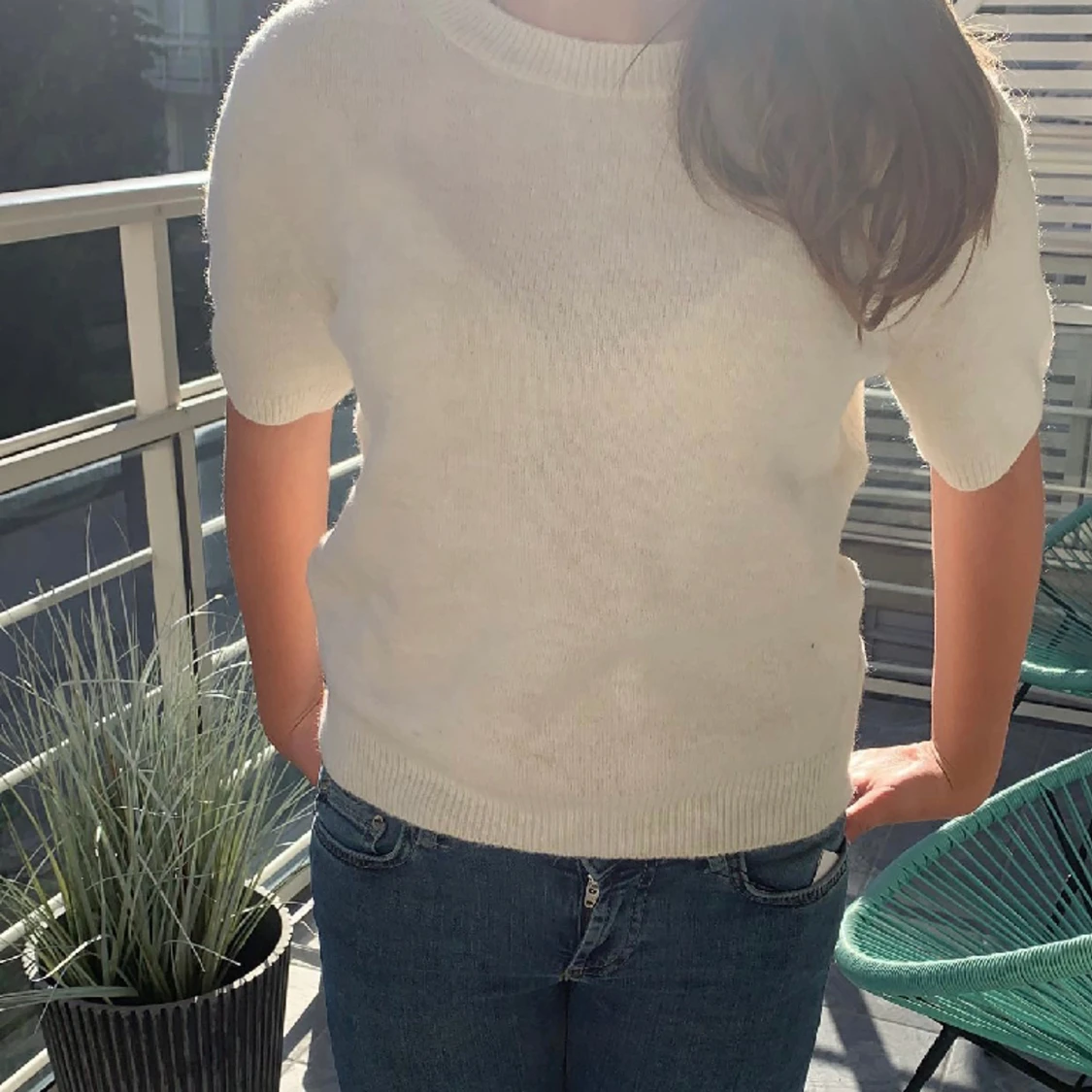 Svart stickad T-shirt  - 90