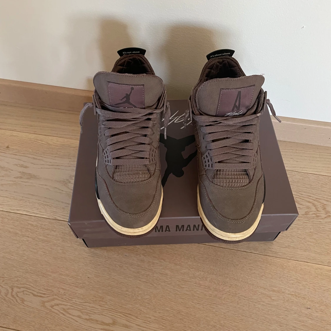 Jordan 4 A Ma Maniére  - 90