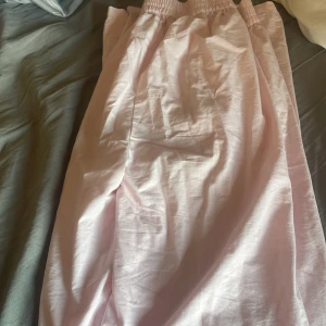 Linnebyxor  - Rosa linne byxor it använt 