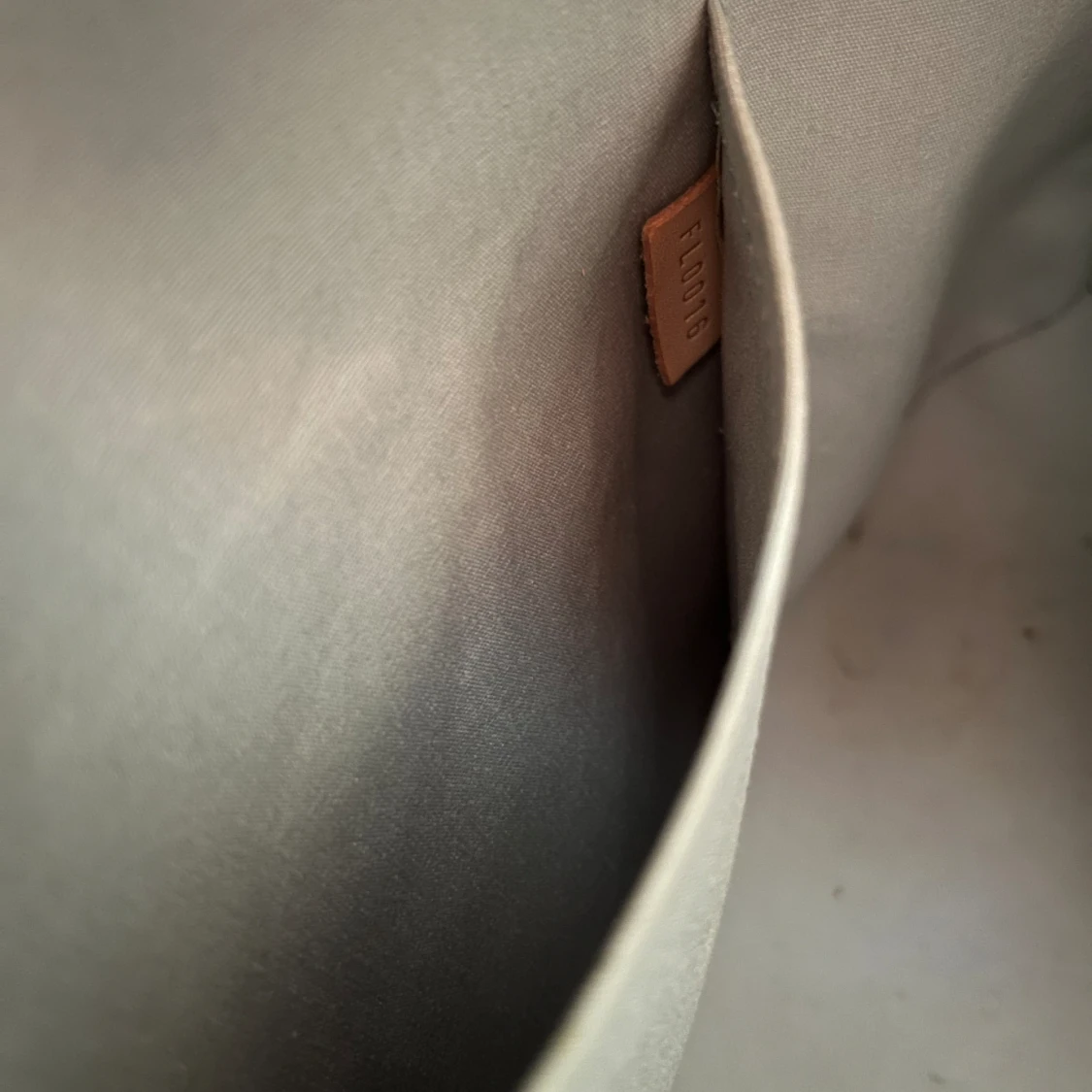 Louis Vuitton väska - 91