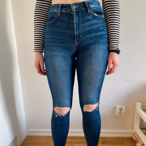 American Eagle Jeans - Stretchiga skinnyjeans. Normala i storleken.