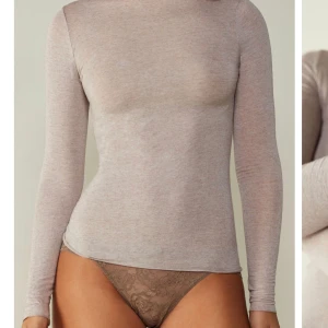 Intimissimi tröja - Säljer då den inte är till användning. Använd en gång. Kom privat för bilder