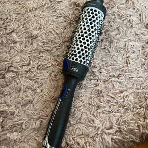 björn axén värmeborste - !!intressekoll!! tryck inte köp nu!! 45 mm snvänd några gånger skriv vid frågor, pris kan diskuteras 