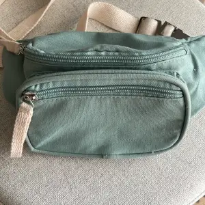 Pullandbear bag