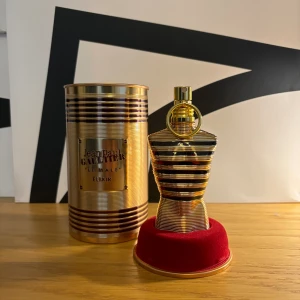 JPG le Male elixir sample  - Säljs i 3 ml. Söt och seduktiv gourmand  parfym med noter som honung och vanilj🍯🍮