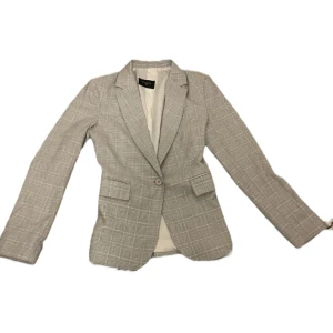 Kostym, kavaj  - Väldigt fint och finns även byxor för att köpa 