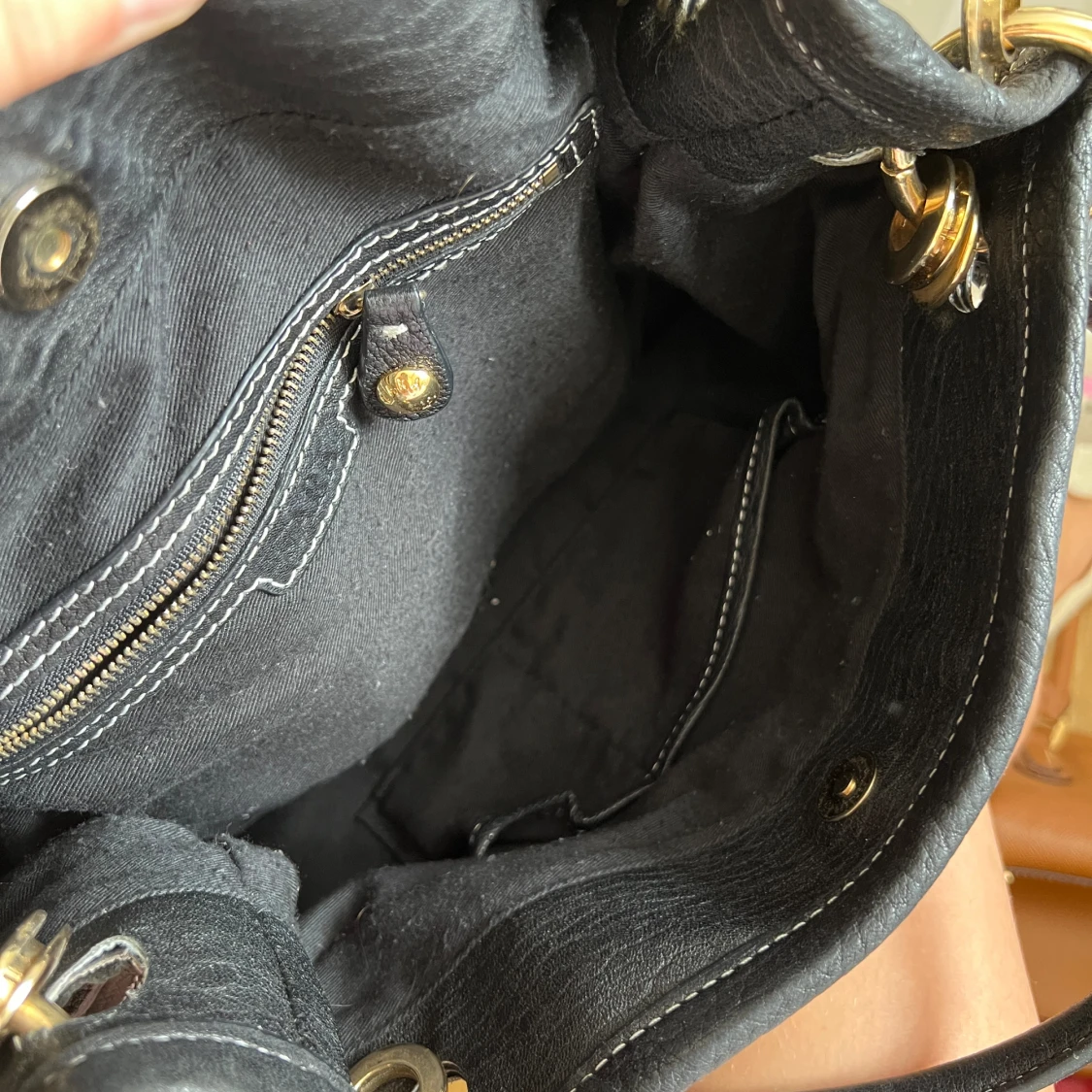 Svart handväska  - 90