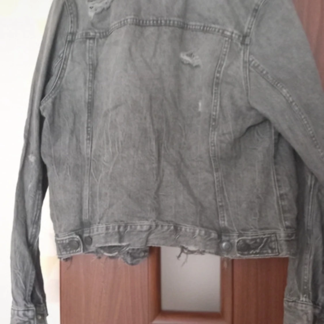 Grå jeansjacka - 90