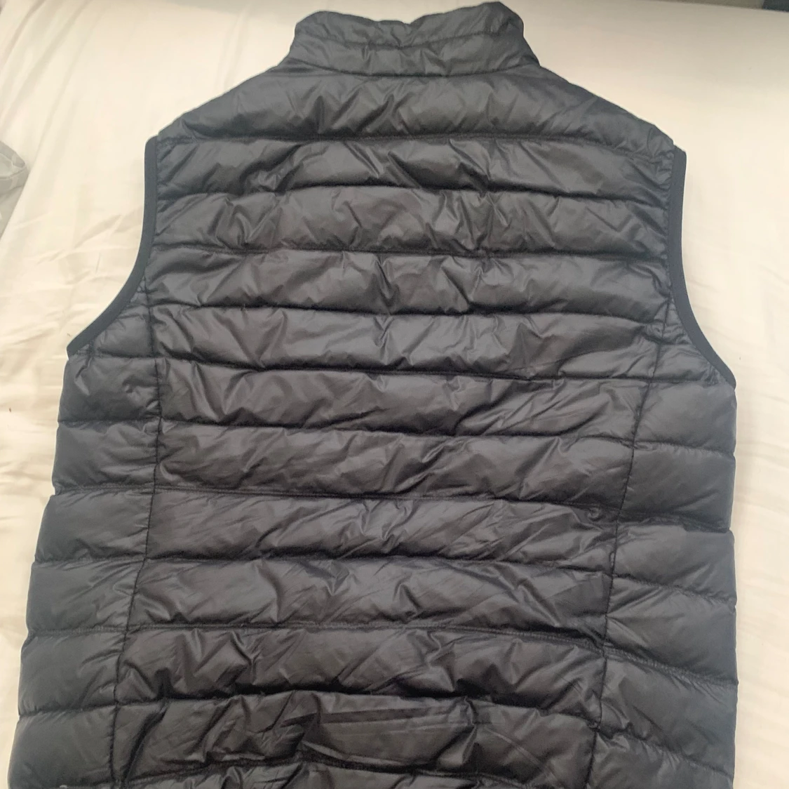 Ea7 väst guldlogga - 90