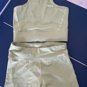 Stronger träningskläder  - I nyskick 