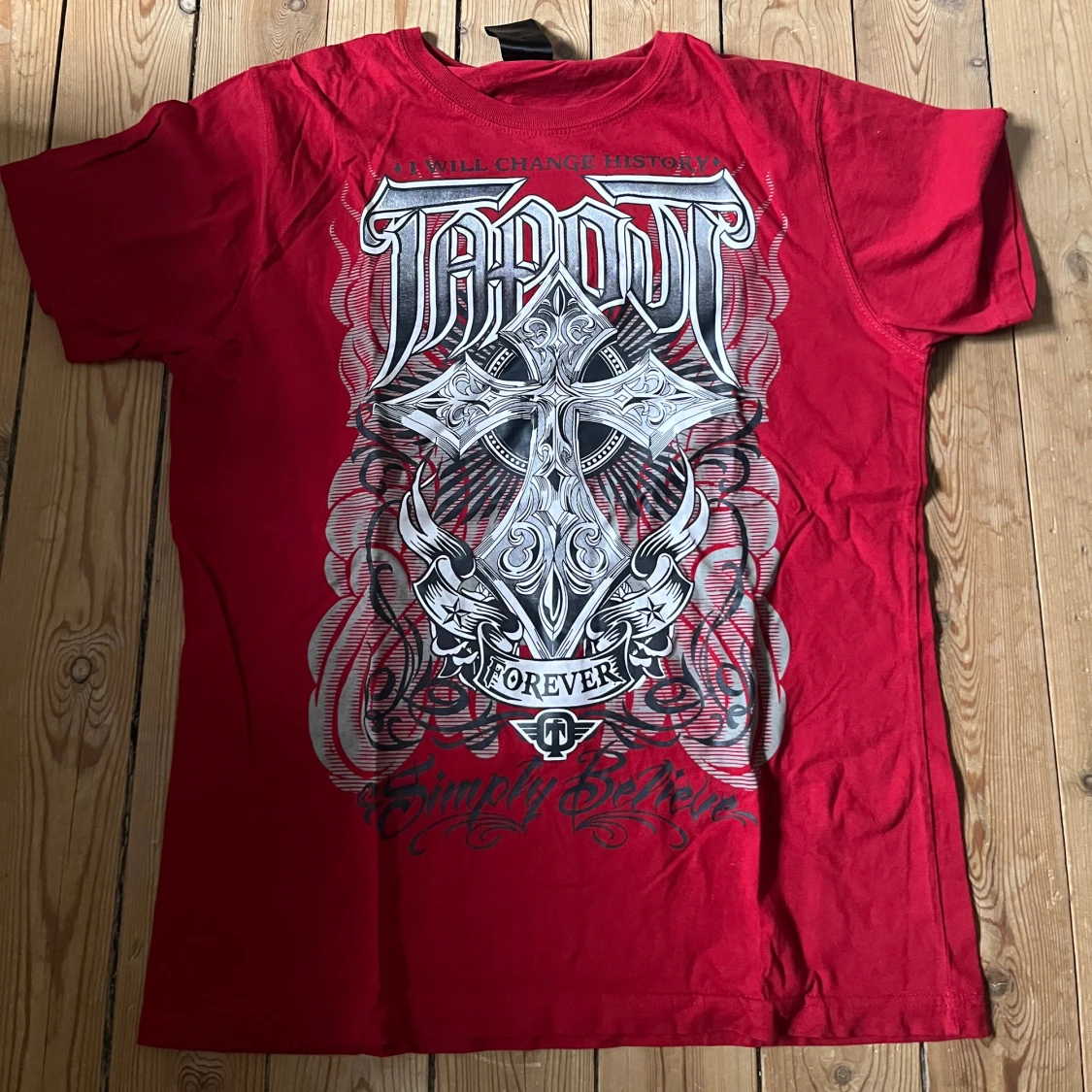 Tapout t-shirt