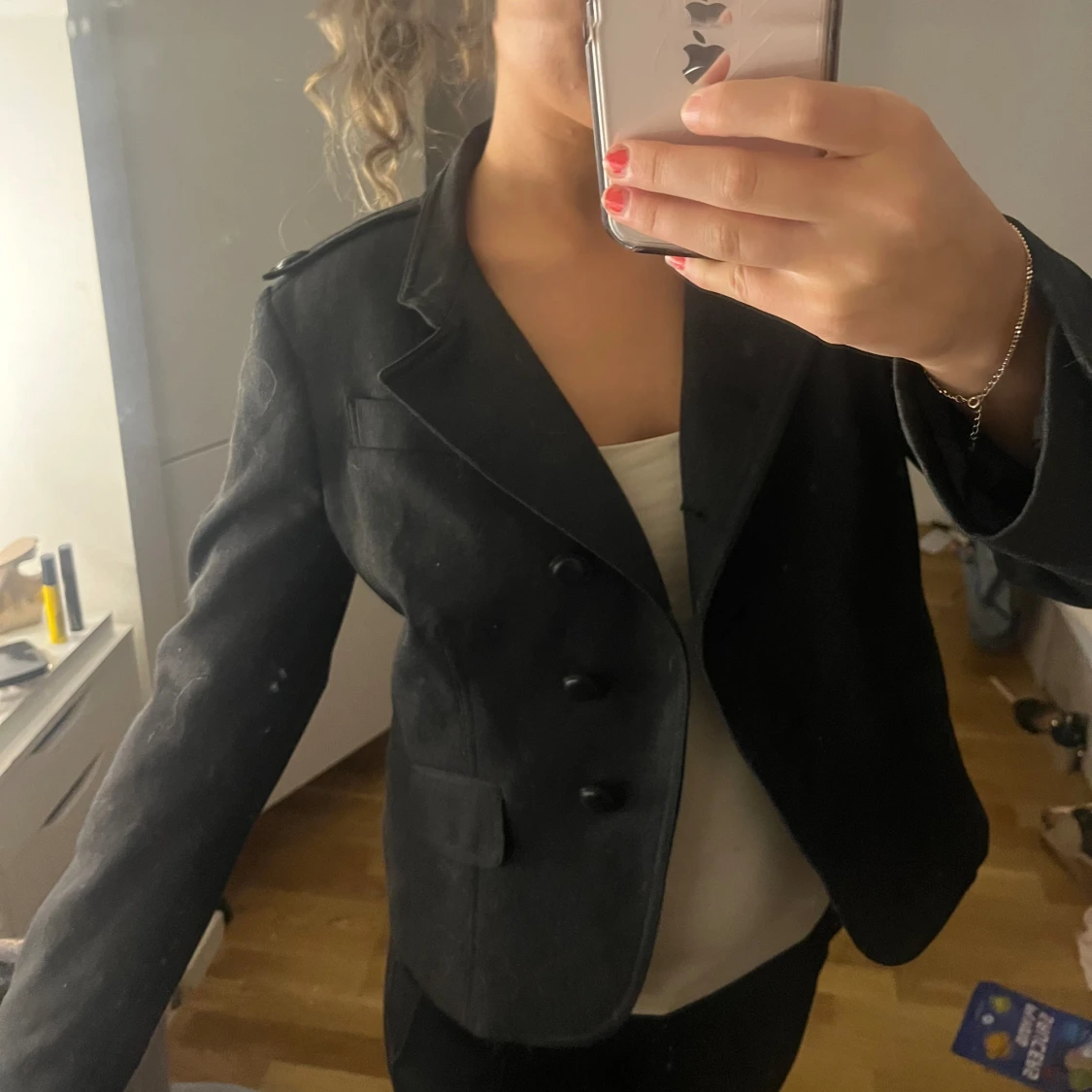 Svart kapa/kavaj - 90