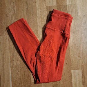 Träningsleggins  - Oanvända. Storlek xs