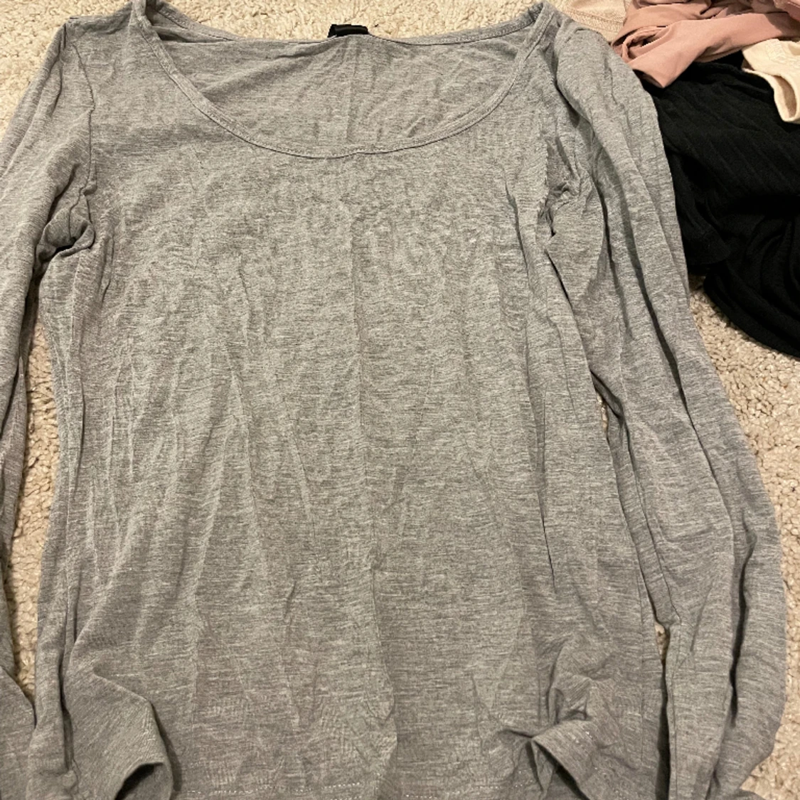 Grå tröja storlek xs/s