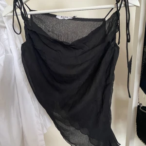 Svart linne - Använd 1 gång