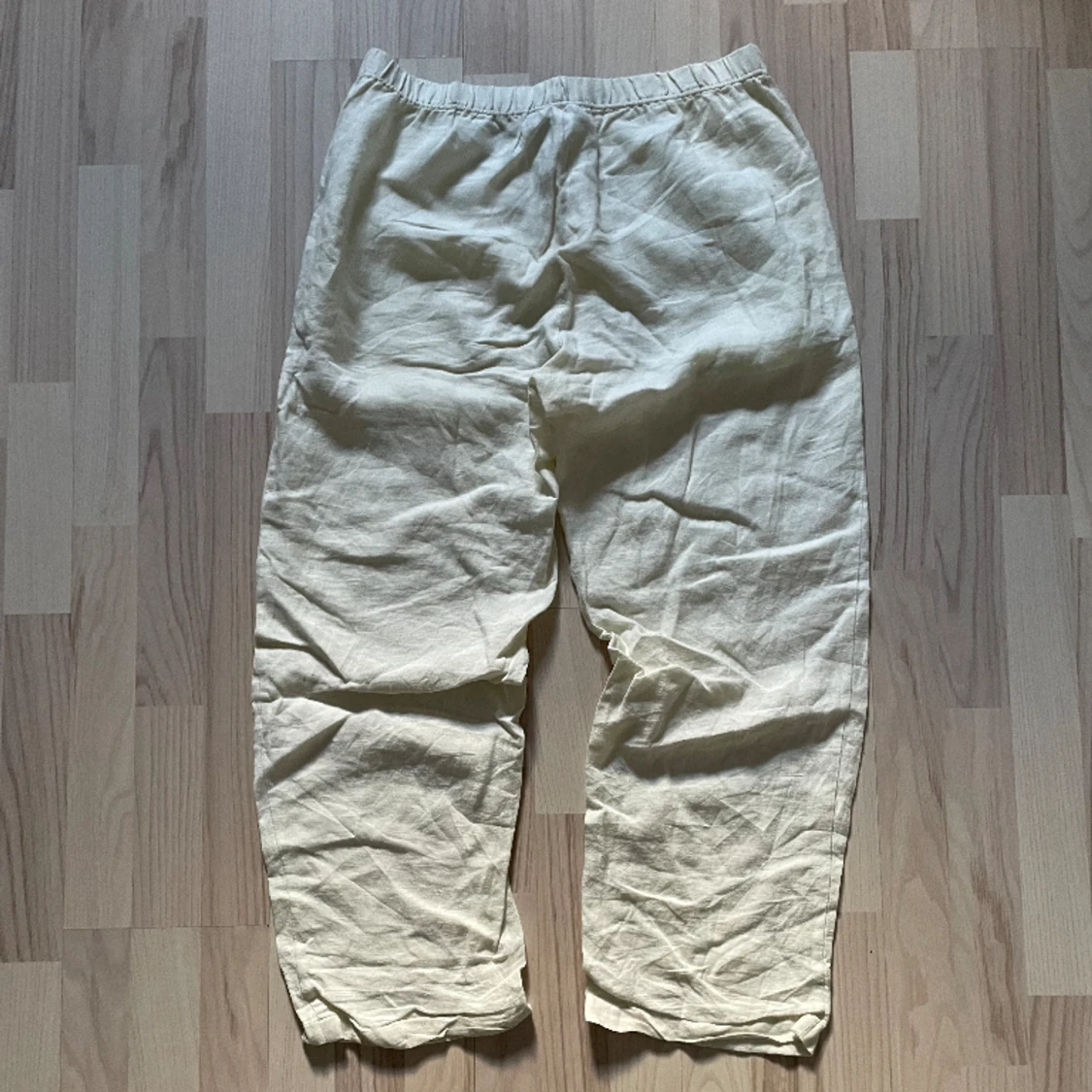 Weekday linne byxor - 299kr - 90