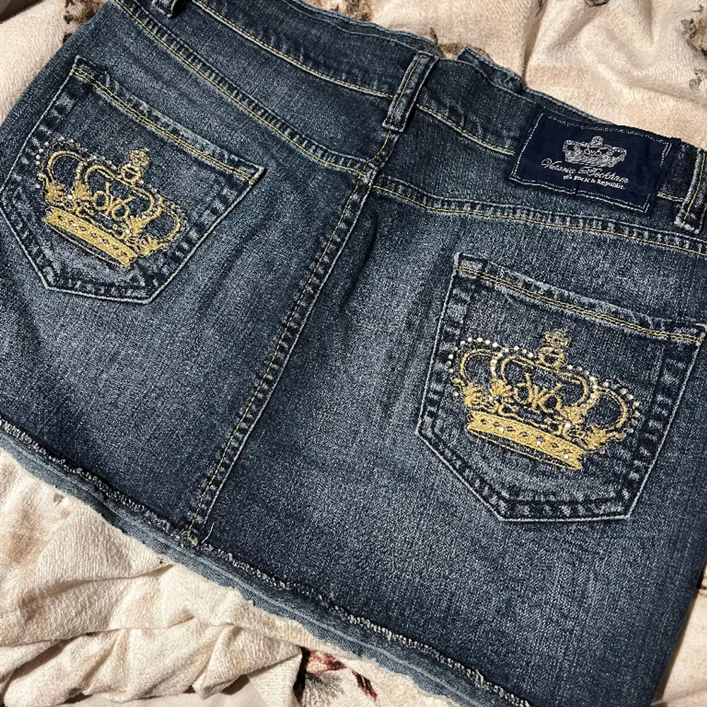 Vintage victoria beckham rock & republic jeans kjol fint skick :). Kjolar.