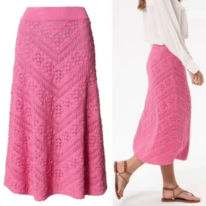 Ny! Vacker kjol från indiska  - Så fin kjol i härlig kvalitet och super fin passform. Stl L, ord pris 549:- säljer även matchande kofta (så fint tillsammans, sista bilden. Ingår ej i denna annons, utan finns bland mina andra annonser)