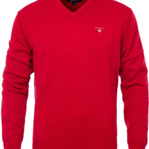 Gant Pullover - Använt skick, i gott skick.  Ca 6 månder gammal. Säljes pgs av viktnedgång.  Storlek: L 1499kr nypris