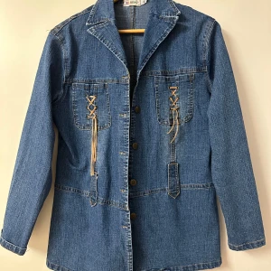 denmijacka jeans jacka  - denmijacka jeans jacka storlek XL men passar M