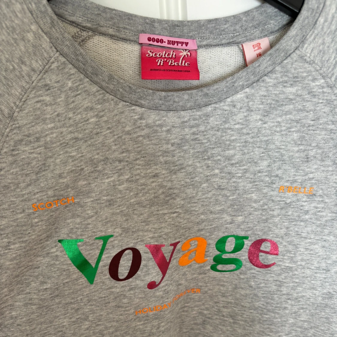 Sweatshirt med tryck 🩷 - 93