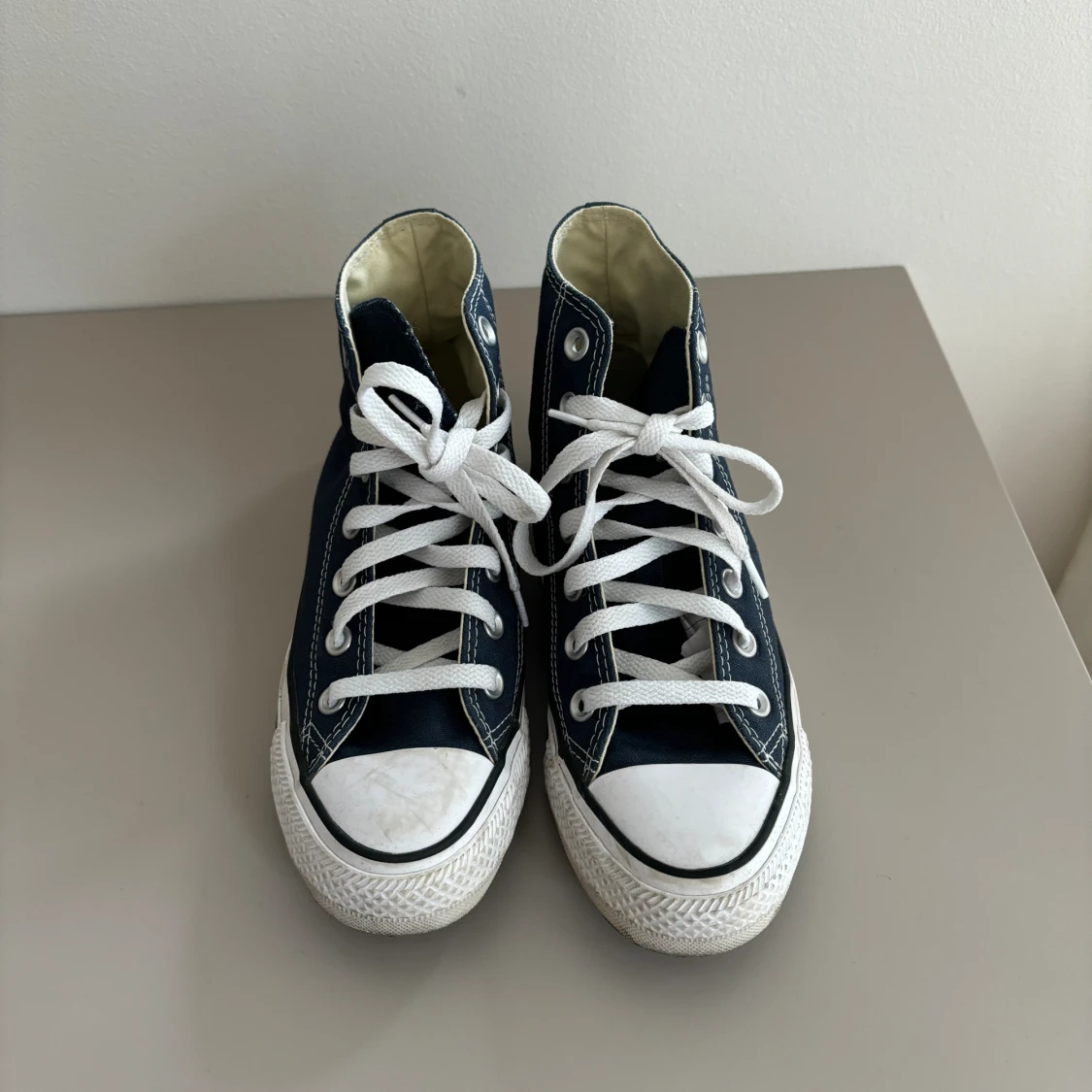 Blåa converse - 90