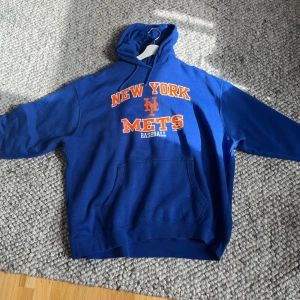 Vintage hoodie New york Mets baseball - Snygg vintage hoodie i superbra skick! Passar oversized xl/2xl