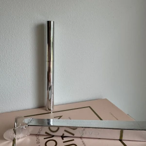 Caia - Säljer denna nyhet från Caia. ”Cover up concealer” nypris 195kr säljer för 140kr🫶🏼