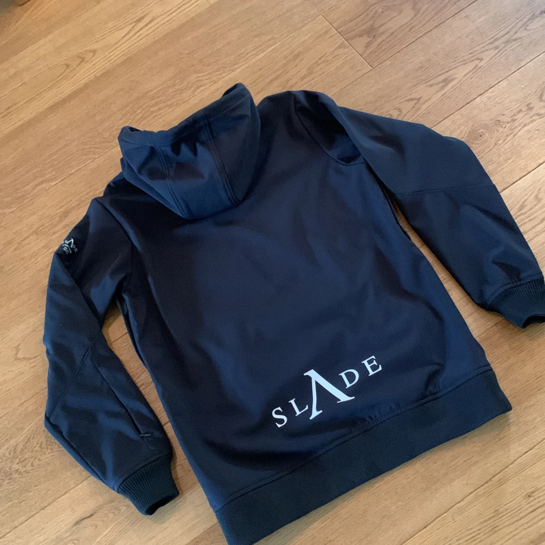 Skidjacka Slade - 93