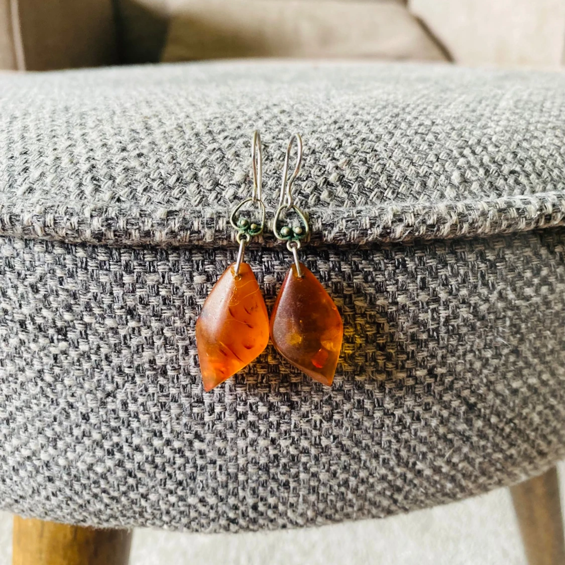 Bärnsten örhängen 