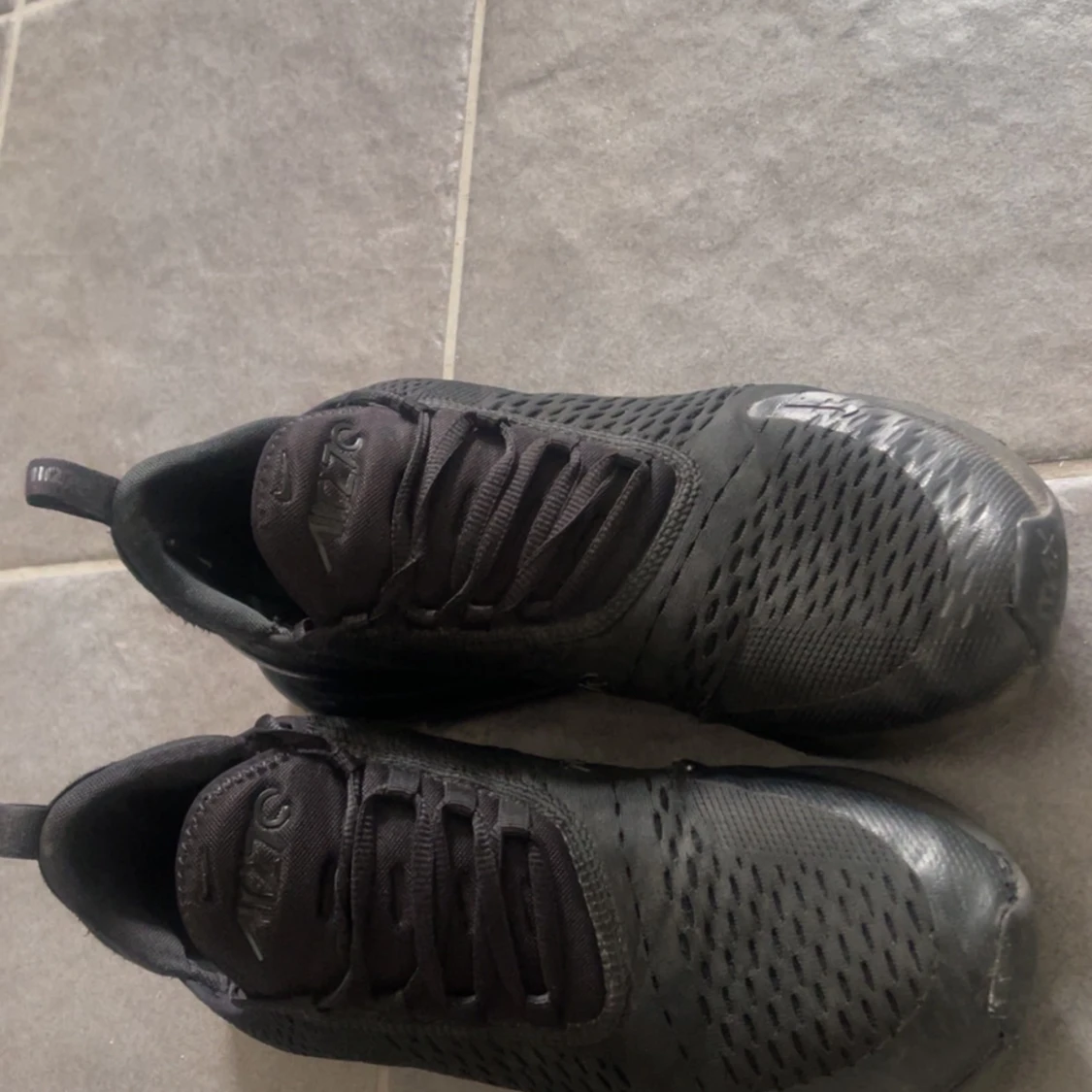 Svarta Nike Air Max 270 sneakers - 3