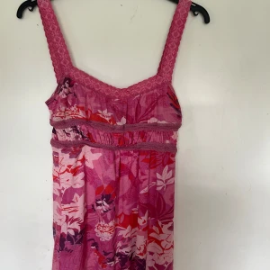 Linne fr Mapp storlek S - Helt nytt linne från Mapp. Storlek S. Endast provad.