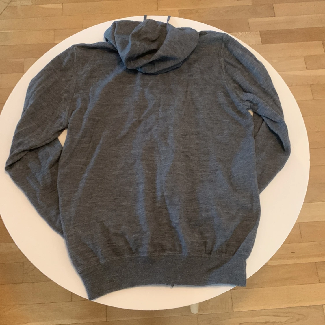 Grå hoodie från Sand Copenhagen - 1