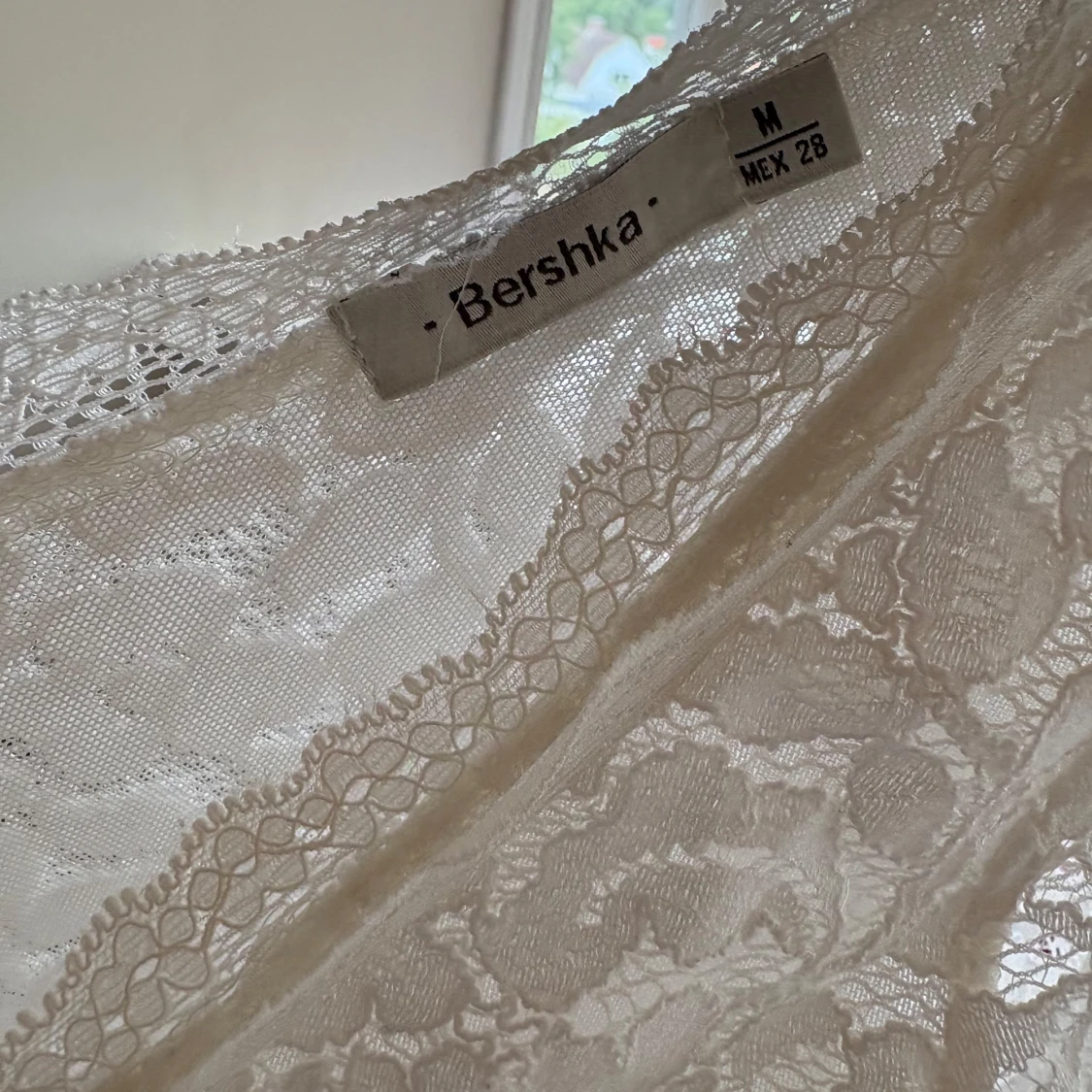 Vit spetsblus från Bershka - 3