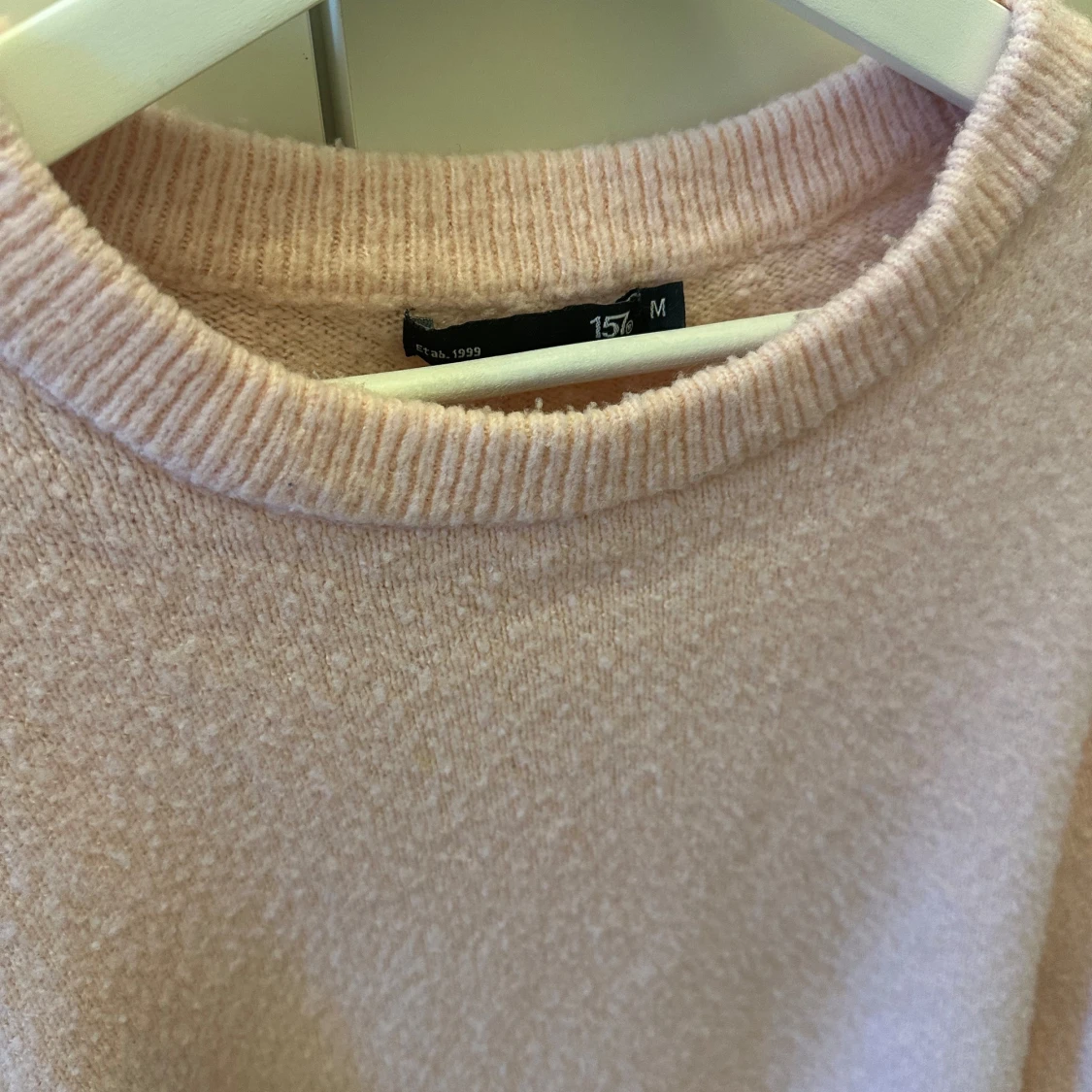 Stickad tröja  - 1