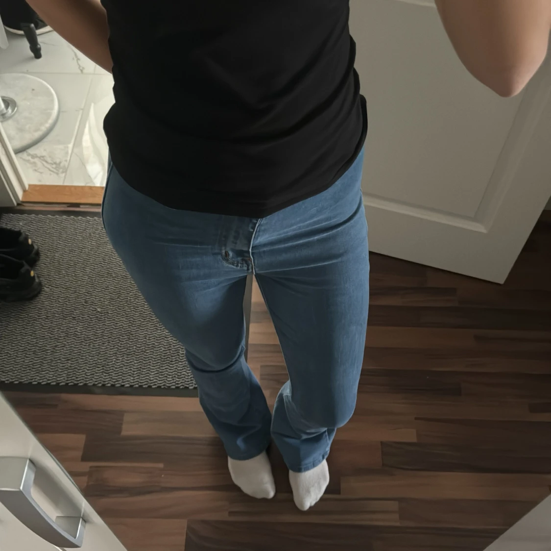 Blåa bootcut jeans med hög midja - 3
