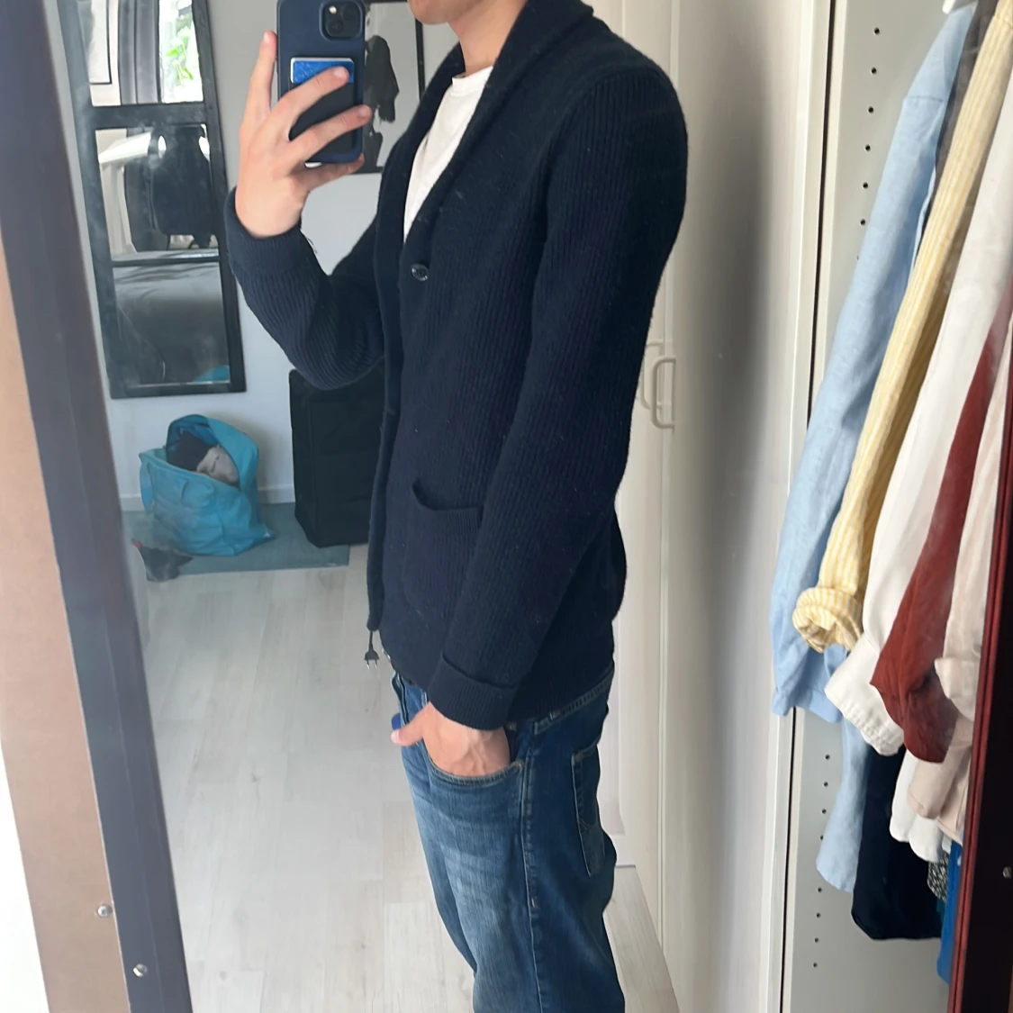 Mörkblå stickad kofta med sjalkrage - 2