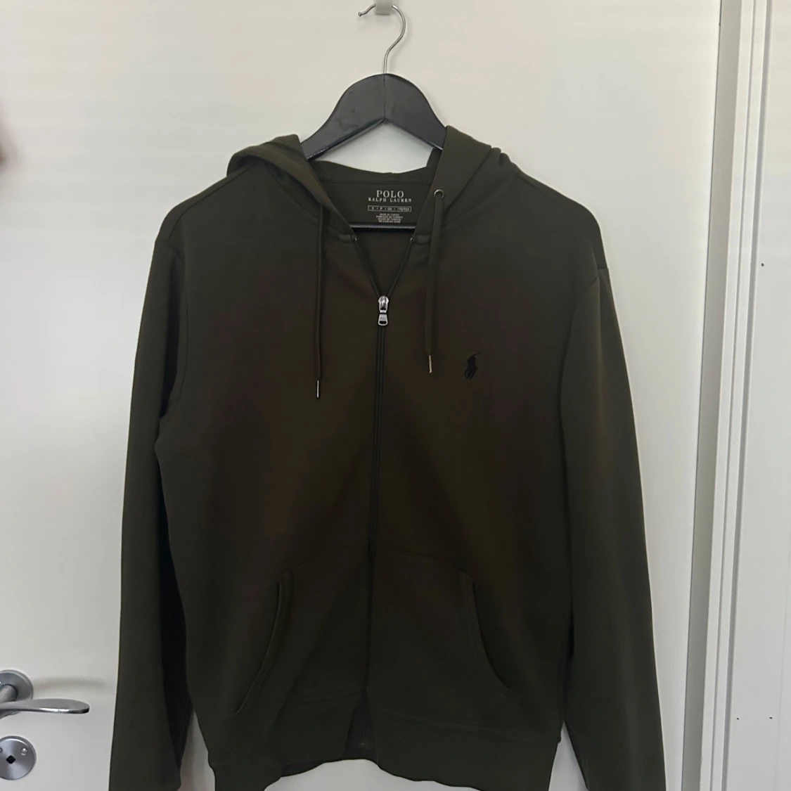Olivgrön hoodie från Polo Ralph Lauren